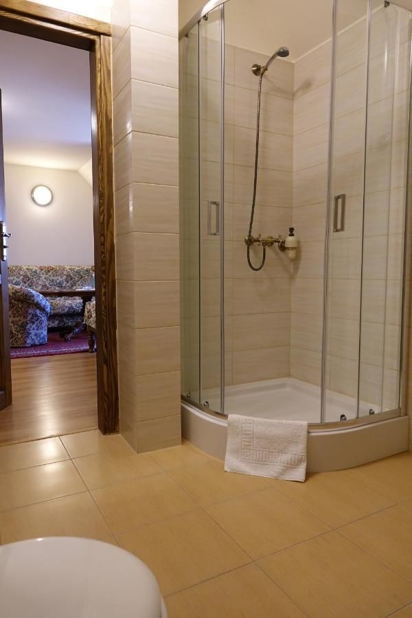 Отель Gościniec Dworski w Ropie Ropa-19